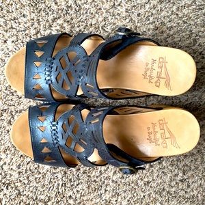 Dansko Oralee Sandals